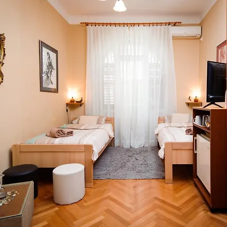Private Accommodation Milisa Guest house Split