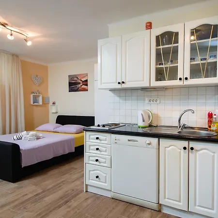 Private Accommodation Milisa *