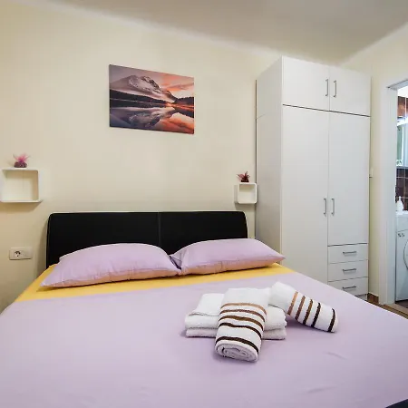 Private Accommodation Milisa Split