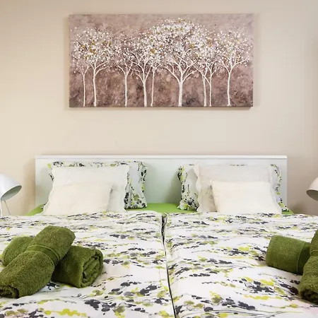 Guest house Private Accommodation Milisa