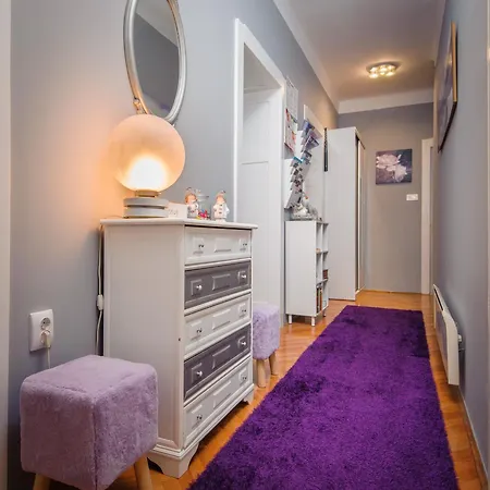 Guest house Private Accommodation Milisa *